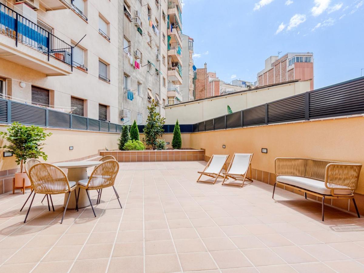 Limehome Barcelona Carrer De Besalu 90 - Estancia Temporal Ngoại thất bức ảnh