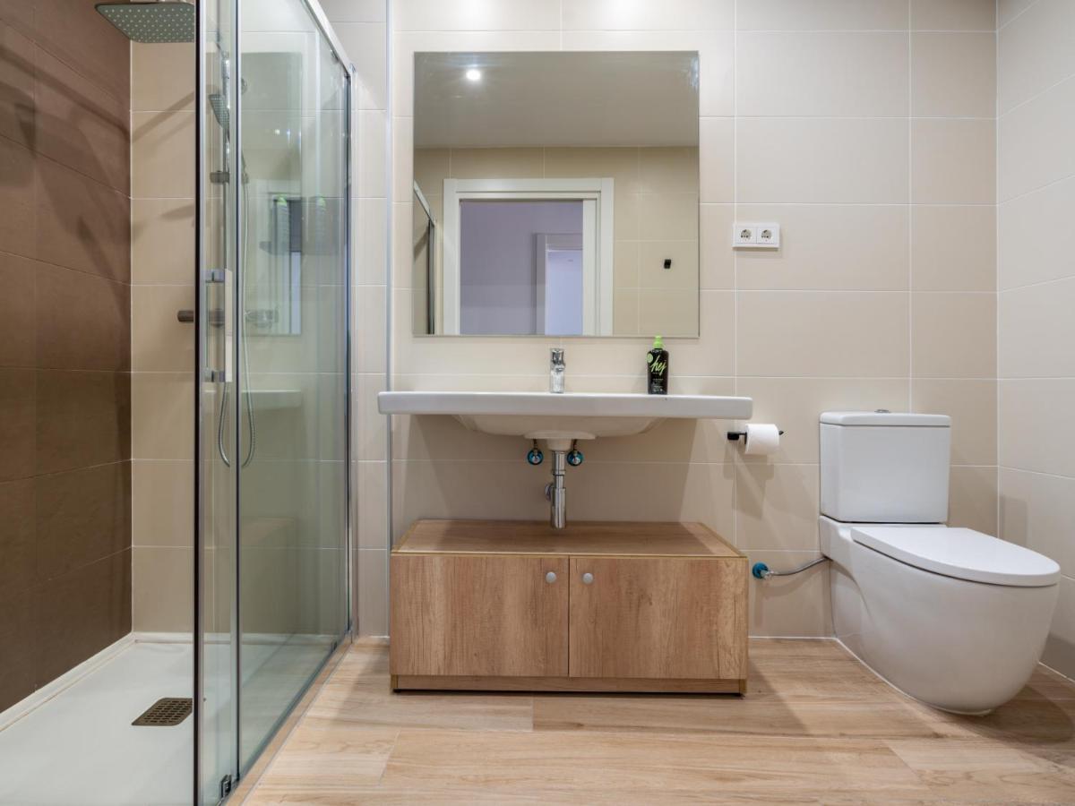 Limehome Barcelona Carrer De Besalu 90 - Estancia Temporal Ngoại thất bức ảnh