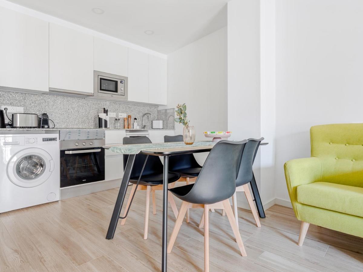Limehome Barcelona Carrer De Besalu 90 - Estancia Temporal Ngoại thất bức ảnh